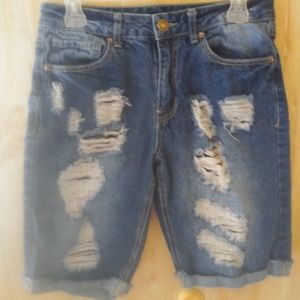 Rue 21 Jeans super distressed cuffed shorts size 30 waist NWOT